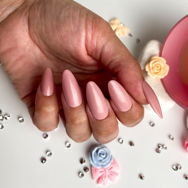 Smalto Semipermanente RK57 Spedizione in 24H Benail it