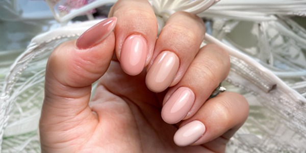 Risolvere il problema delle unghie grasse: come gestirle e come rendere le lavorazioni durature