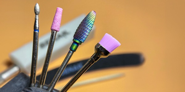 Punte fresa unghie: le 10 indispensabili per Onicotecniche e Centri