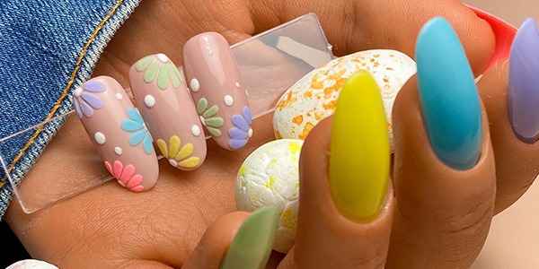 Idee Unghie per Pasqua: i Colori Must per la Gita Fuori Porta