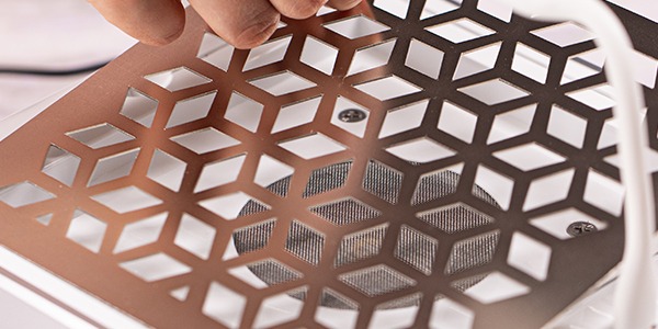 Aspiratore per Unghie Professionale: Come Scegliere il Migliore per il Tuo Salone